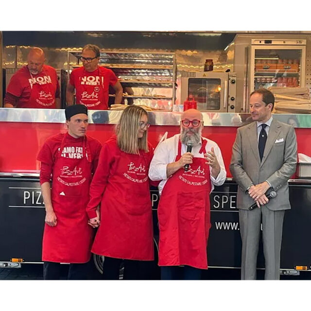 il gesto Daniela Ferrando Italia del Gusto truck PizzAut
